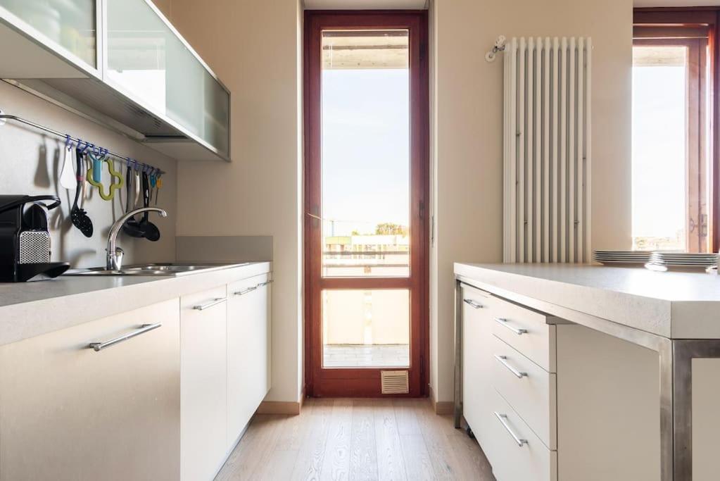 Schiavoni Flexyrent Wifi Apartment มิลาน ภายนอก รูปภาพ