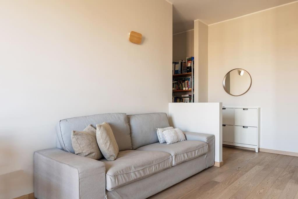 Schiavoni Flexyrent Wifi Apartment มิลาน ภายนอก รูปภาพ