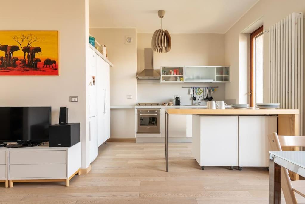 Schiavoni Flexyrent Wifi Apartment มิลาน ภายนอก รูปภาพ