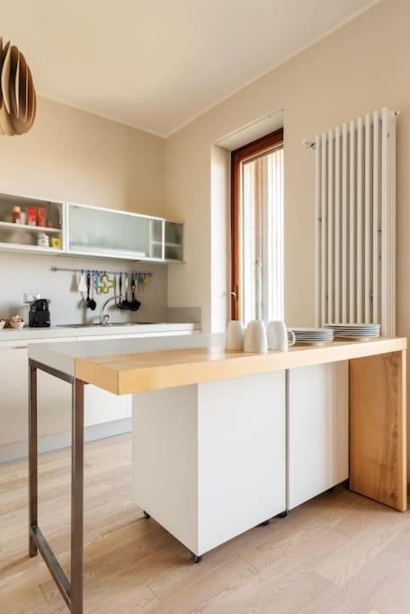 Schiavoni Flexyrent Wifi Apartment มิลาน ภายนอก รูปภาพ